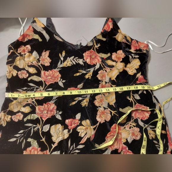 Floral Black LuLus Dress - Picture 7 of 8